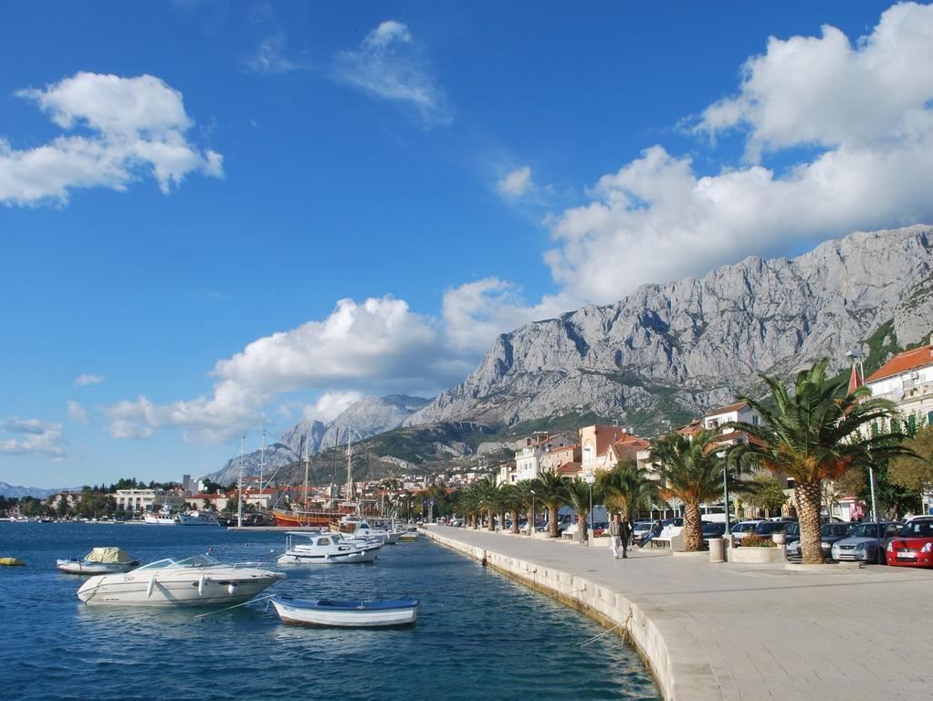 Apartment Makarska M&I, Free Private Parking 外观 照片