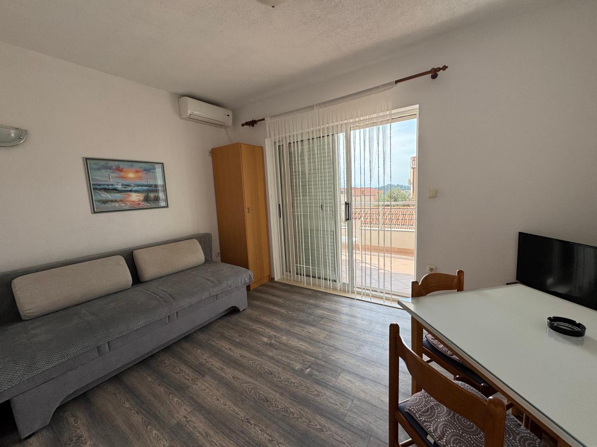 Apartment Makarska M&I, Free Private Parking 外观 照片